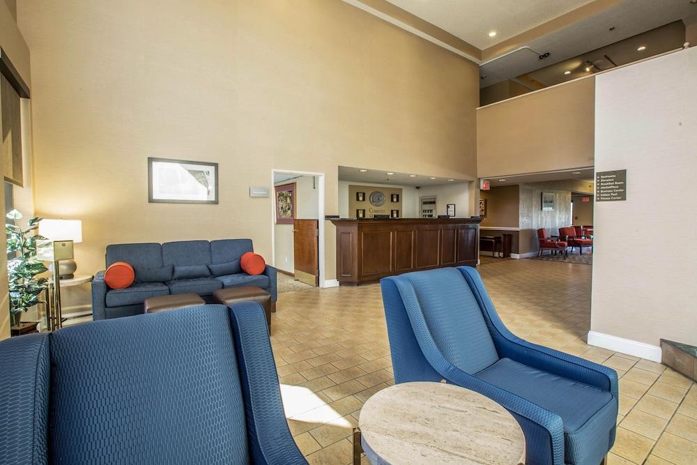 Quality Suites Morristown Exterior photo