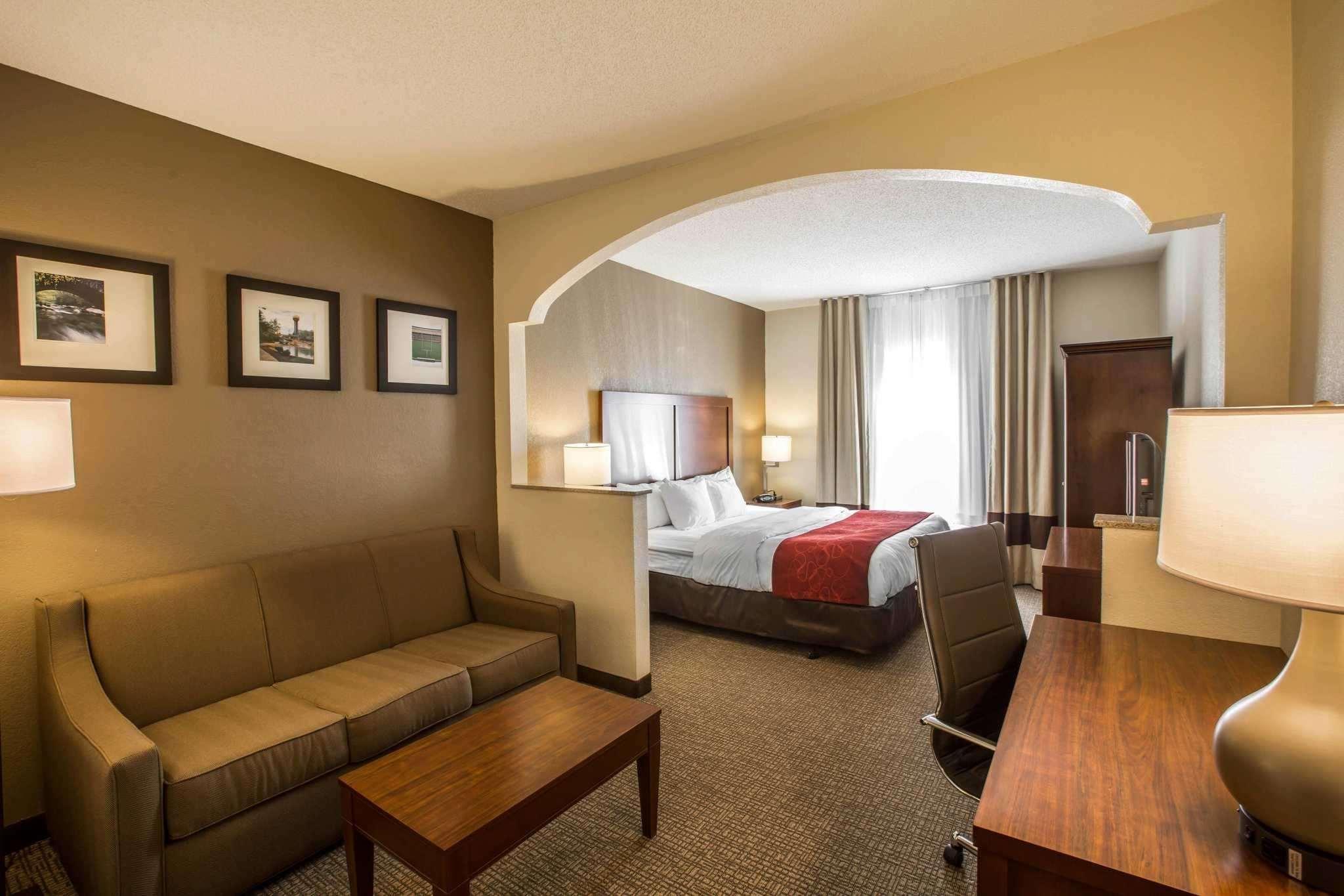 Quality Suites Morristown Exterior photo