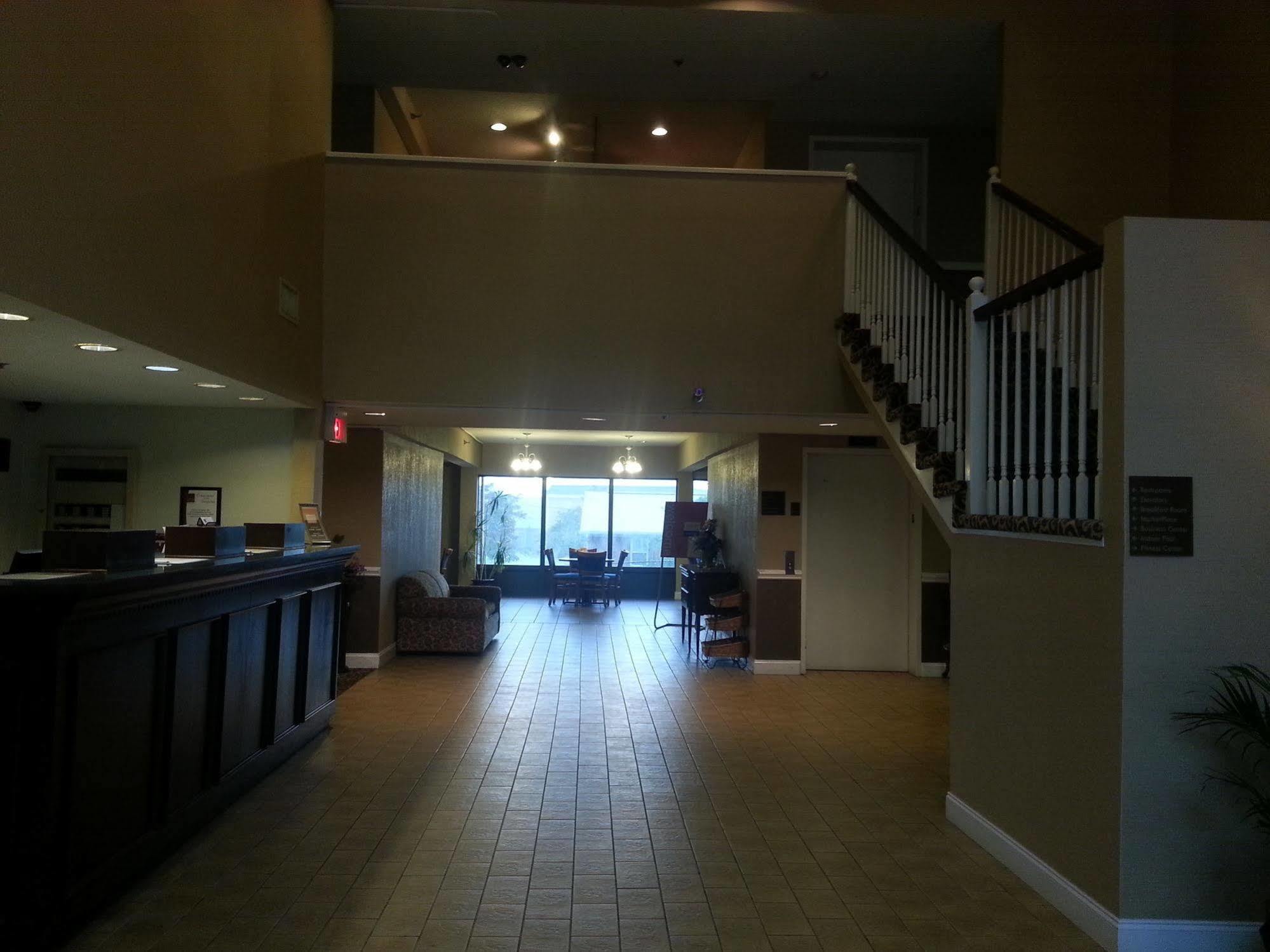 Quality Suites Morristown Exterior photo